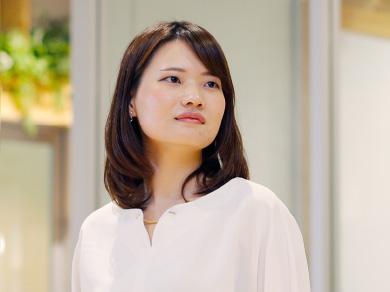 栗原 佳奈子